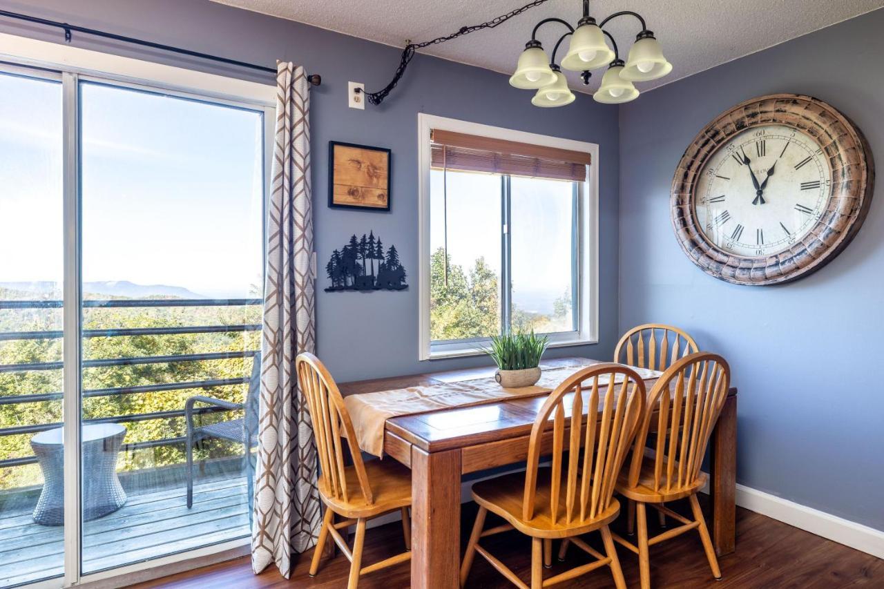 Wow Views!!-Mountain Escape-Outdoor Pool-Close To Downtown-Wifi-Cable-Private Balcony Gatlinburg Exterior foto
