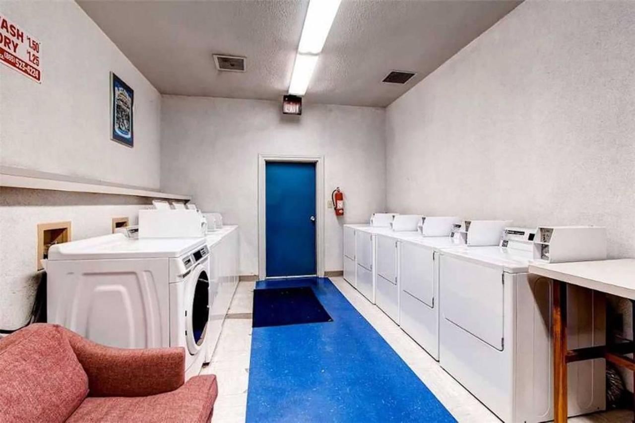 Wow Views!!-Mountain Escape-Outdoor Pool-Close To Downtown-Wifi-Cable-Private Balcony Gatlinburg Exterior foto